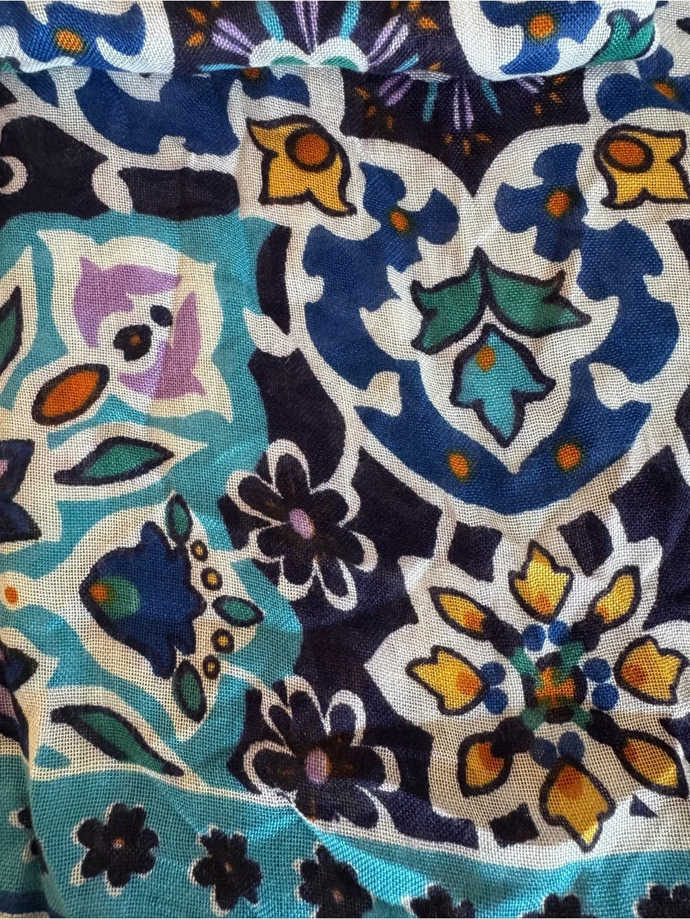 Vera Bradley Oversized Scarf, Soft Wrap, Sarong, Beach Cover Up Lisbon Medallion